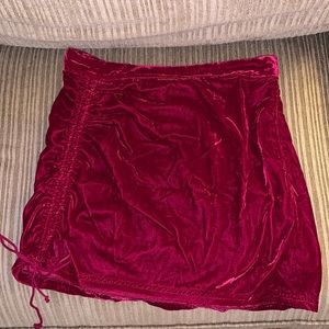 Dark pink FREE PEOPLE velvet skirt